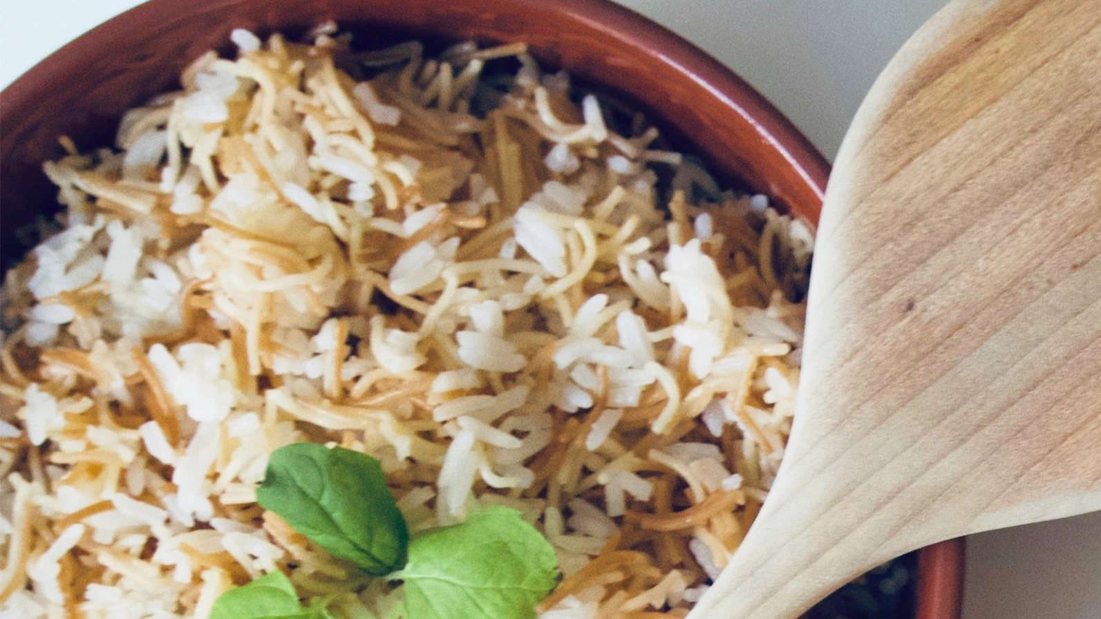 الأرز بالشعرية الأرز بالشعرية